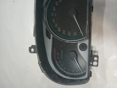 Medidor de velocímetro usado se adapta a: Toyota Venza Cluster 2010 motor 3,5 L 2GRFE 6 cilindros Foto 1 de 4