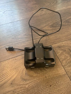 PowerA Joy-Con 充电底座适用于任天堂 Switch - 充电 4 个 Joy 缺点 - 已测试 — 第 1/4 张图片