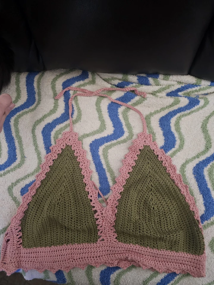 Top Halter Crochet Rosa y Verde Bambú Crochet Talla Grande Foto 1 de 4