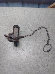 W.A. Gibbs & Son Single Grip No 2 Coil Spring Trap Chester PA Vintage - Picture 1 of 8