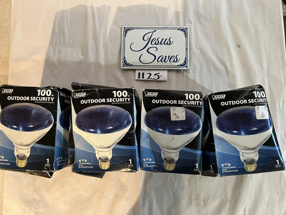 4-  100w Blue Outdoor floodlight 100w Light Bulb PAR38 BR38                 1125 - Image 1 of 1