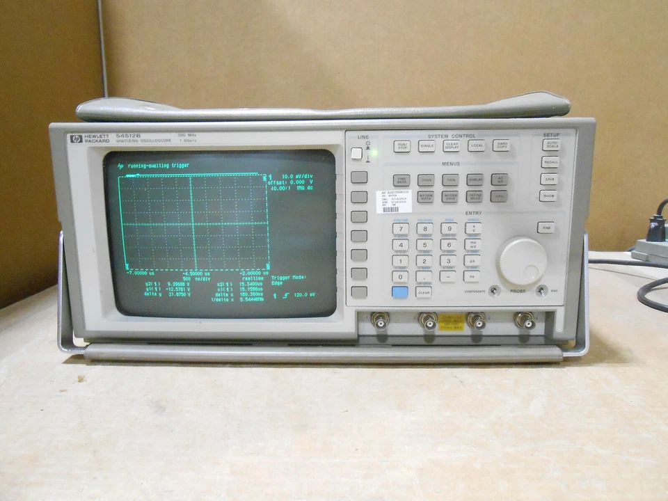 HP 54512B DIGITIZING OSCILLOSCOPE 300 MHz 1 Gsa/s - Image 1 of 4
