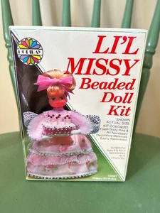 Vintage Li'l Missy Happy Birthday Perlenpuppenset #13401 versiegelte Box 1970er - Bild 1 von 2
