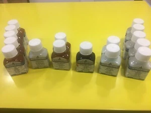 Assortimento prodotti ausiliari pittura acrilica - fiele di bue, ritardante - Foto 1 di 1
