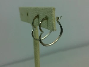 Pendientes De Colección Plata Esterlina Delicados Laterales Corazón Aro Moda Moderna Firmados 925 LA - Imagen 1 de 7