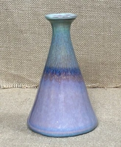 Pastell Kunstkeramik Knospe Vase Schnabelform 5,5 cm hoch Traum Feenkern Boho - Bild 1 von 6