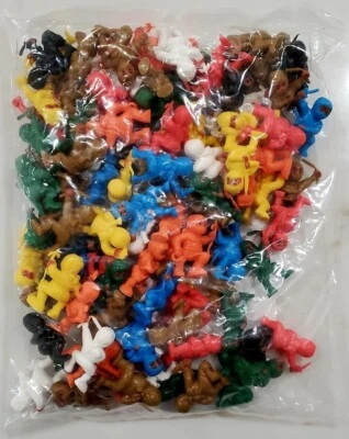 100 Pc NINJA FIGHTERS Plastic Figures Bulk Bag 1.25" TALL Great Detail POPULAR! - Image 1 of 4