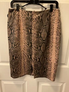 Boston Propper Faux snake skin skirt. Pink/black  Sz S - Picture 1 of 4