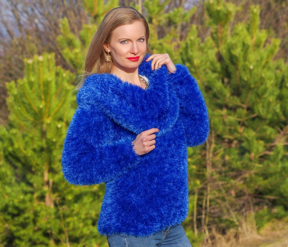 Suéter Difuso Sexy Moda Cuello Capucha Jersey Grueso Invierno Esponjoso Top SuperTanya Foto 1 de 1