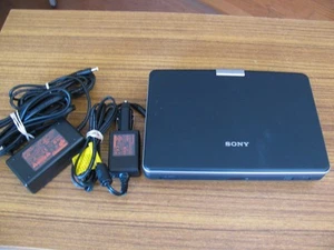 Lettore DVD portatile Sony DVP-FX810 8,5" testato ottime condizioni funzionante - Foto 1 di 16