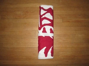 POTTERY BARN Clara Appliqué Red & White Holiday Christmas Table Runner *NWT - Picture 1 of 3