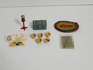 Vintage Puppenhaus Miniaturen - Verschiedenes Lot - Bild 1 von 13