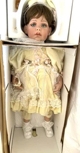 Fayzah Spanos 30" Porzellan Puppe " Marie" 2. Auflage #127/300 - Bild 1 von 8