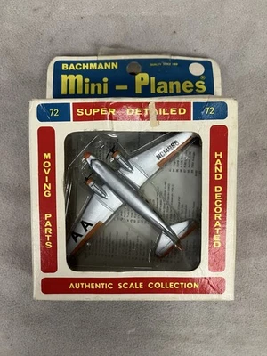 Bachmann Mini-Planes Douglas DC-3 #72 New In Box- See Pictures Older Box Version - Image 1 of 4