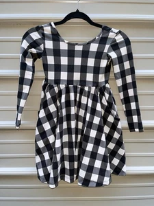 Hanna Andersson Girls Pocket Plaid Flow Dress Size 6-7 - Picture 1 of 7