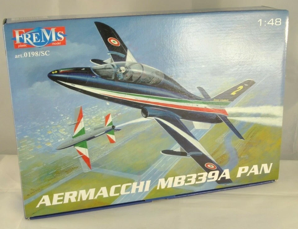 FREMS 0198/FC Aereo modello militare AERMACCHI MB 339A PAN kit montaggio 1:48 - Immagine 1 di 3