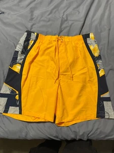 Pantalones cortos de tabla Pierre Cardin para hombre dorados y azul marino talla XL - Imagen 1 de 5