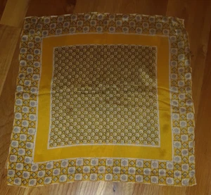 Vtg Glentex Hand Rolled Yellow Gray Geometric 100% Silk Pocket Square Scarf 16" - Picture 1 of 3