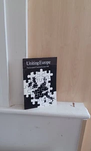 Uniting Europe: The European Community since 1950 - Foto 1 di 1