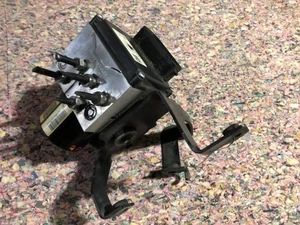 07-10 Silverado Sierra 2500 6.6L 4x4 USADO Antibloqueo Freno ABS Bomba y Módulo JL1 - Imagen 1 de 12