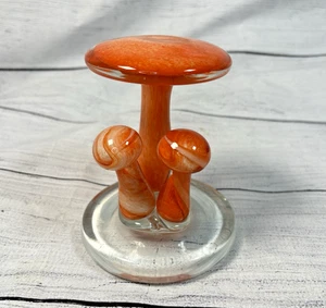 Estatuilla pisapapeles de 5" con racimo de setas naranja de vidrio artístico soplado a mano coleccionable - Imagen 1 de 4