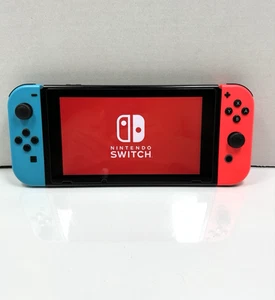Nintendo Switch Handheld Console - Blue Red Joycons - 32GB Free Shipping - Imagen 1 de 14