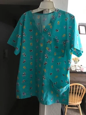 Baby Bugs, Daffy, Tweety, Sylvester Green Poly/Cotton Scrub Top sz SM  EC - Image 1 of 2