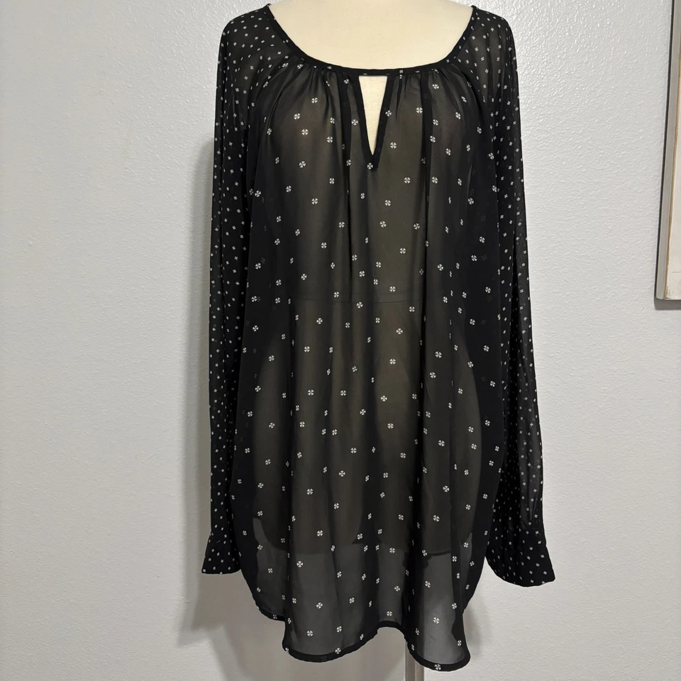 Old Navy 透明黑色衬衫女式 XXL 长袖波西米亚农民上衣 Ditsy 印花 — 第 1/4 张图片