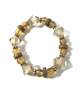 Women’s Clear Acrylic Crystal & Amber Bead Stretch Bracelet W/ Wood Accents. - Imagem 1 de 4