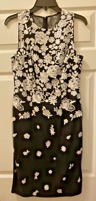 Vestido WHBM Casa Blanca Mercado Negro Sin Mangas Bordado Negro Blanco Floral 6P Foto 1 de 4