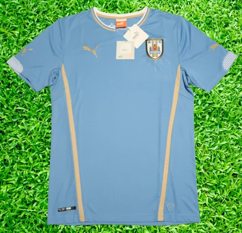 Uruguay Soccer Jersey Football Shirt 100% Original Size S 2014 World Cup Kit Cover