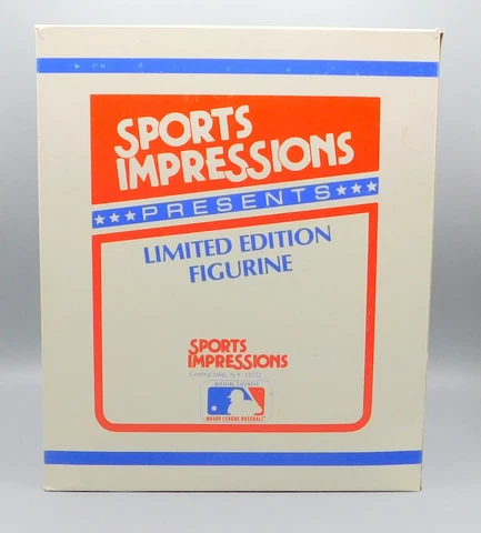 Sports Impressions NOLAN RYAN Porcelain Figure 5000K Supersize Series 0074/1990 Cover