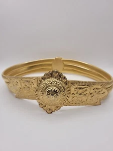 Judith Leiber Rare Vintage Coil Stretch Medallion Belt - Picture 1 of 4