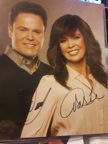 DONNY OSMOND & MARIE OSMOND SIGNED 8X10 COLOR PHOTO In Person Las Vegas Cover