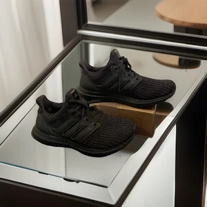 Scarpe da corsa ADIDAS 4.0 DNA ULTRA-BOOST triple nere GW2293 donna taglia 7 - Foto 1 di 18