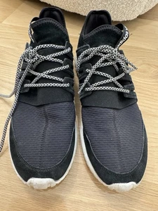 ADIDAS ORIGINALS TUBULAR RADIAL BB2401 WHITE CORE BLACK MEN'S Sneakers Size 12 - Picture 1 of 6