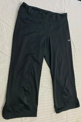 PANTALONES CAPRIS DE YOGA ATLÉTICOS PARA MUJER NEW BALANCE TALLA S Foto 1 de 4