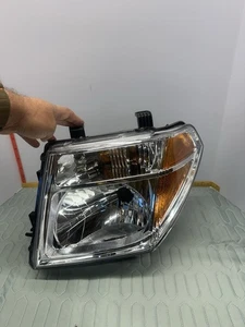 2005–2008 Nissan Frontier Headlight LH Driver Side Assembly OEM Halogen - Picture 1 of 8