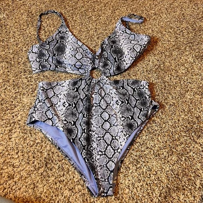 Traje de baño de una pieza con estampado de serpiente recortado cintura alta Bar III - XL para mujer Foto 1 de 3