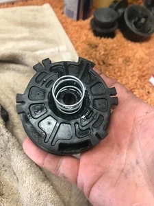 UT-20772 UT20772 Homelite 25CC String Trimmer SPOOL 308044002 - Picture 1 of 4