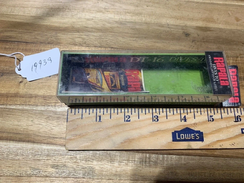 Señuelo de pesca Rapala DT 16 SD Shad solo caja (lote #19939) Foto 1 de 4