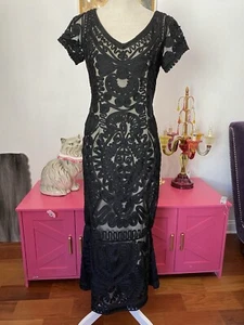 JS COLLECTIONS BLACK NUDE SOUTACHE MERMAID PARTY HOLIDAY GOWN MAXI SIZE 8 - Picture 1 of 9