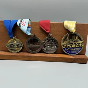 Menge 4 Race Finisher Medaillen Cap City Cinco de Mayo Distanz Classic Columbus - Bild 1 von 20