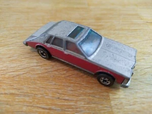 1980 HOT WHEELS CADILLAC SEVILLE VINTAGE HONG KONG Silver Red Diecast 1,64 Car - Picture 1 of 11