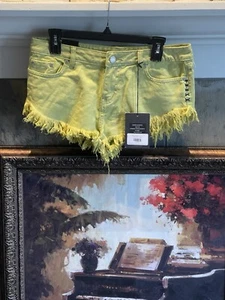 Insight 51 Women’s 26” Dipper Shorts Distressed Denim Citrine US 4 UK 8 EU 36 - Picture 1 of 13
