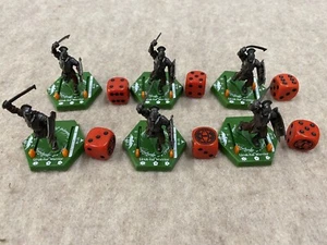 El Señor de los Anillos Combate Hex Uruk-hai Warrior BS25 + LOTE de dados - Imagen 1 de 1