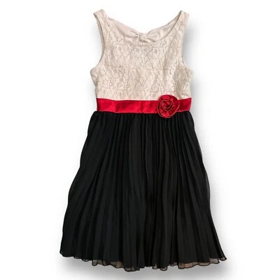 Vestido Emily West Niñas Talla 12 Juvenil Plisado Blanco y Negro Sin Mangas Foto 1 de 2