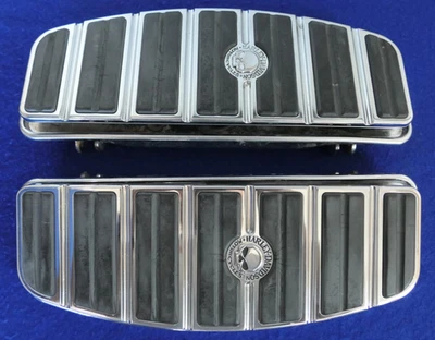 Genuine Harley WILLIE G SKULL Floorboards Softail Fatboy Dyna Touring 86-23 - Image 1 of 4