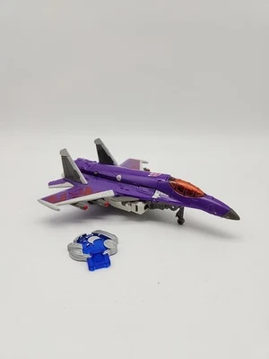 Transformers Actionfiguren Cybertron Deluxe Class Skywarp - Bild 1 von 4