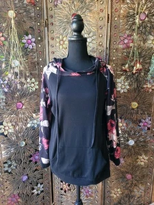 Women's Size Large Black With Floral Pullover Hoodie - Picture 1 of 6